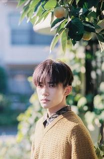 娱乐吃瓜酱男生关系,揭秘娱乐吃瓜酱男生间的神秘关系 第3张 娱乐吃瓜酱男生关系,揭秘娱乐吃瓜酱男生间的神秘关系 第3张