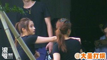 关晓彤娱乐吃瓜图片高清,高清美照曝光，网友热议  第3张