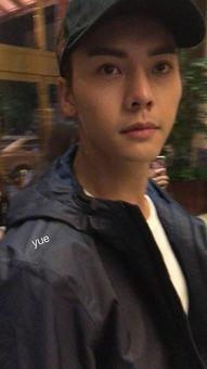 娱乐圈吃瓜内容大全,揭秘明星幕后故事与热点事件 第3张 娱乐圈吃瓜内容大全,揭秘明星幕后故事与热点事件 第3张