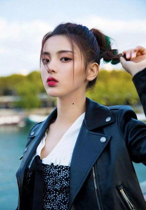 娱乐吃瓜酱杨蒙恩,娱乐吃瓜界的“瓜王”传奇 第3张 娱乐吃瓜酱杨蒙恩,娱乐吃瓜界的“瓜王”传奇 第3张