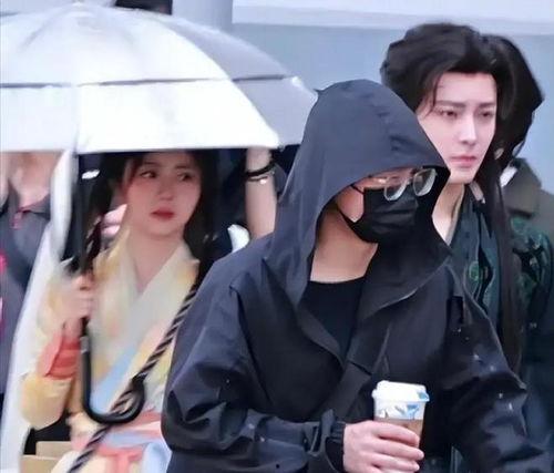 娱乐吃瓜爆料视频,吃瓜视频背后的惊人爆料! 第2张 娱乐吃瓜爆料视频,吃瓜视频背后的惊人爆料! 第2张