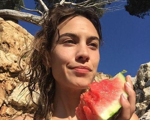 娱乐圈吃瓜辩手,揭秘明星幕后真相与争议  第2张