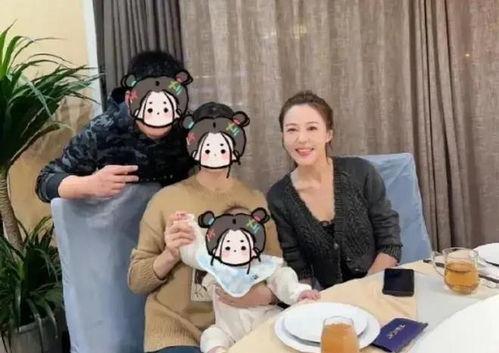 娱乐八卦吃瓜少女图片  第2张